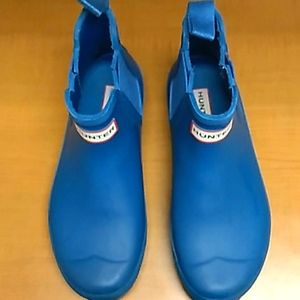Hunter ankle rainboots size 6